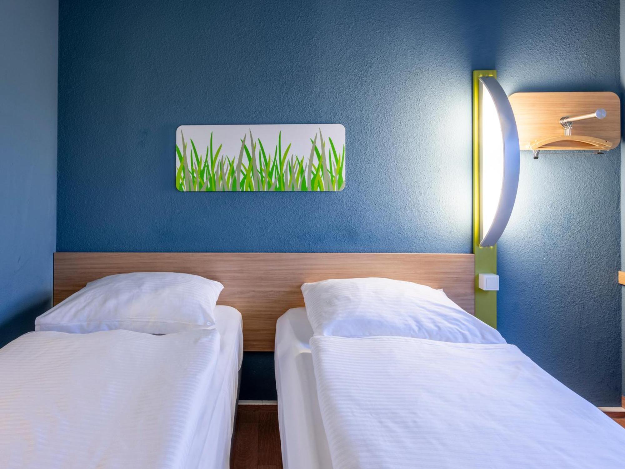 B&B Hotel Giessen-Linden Exterior photo